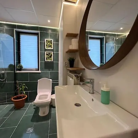 Heart Of The City Chic 2-bedroom *
