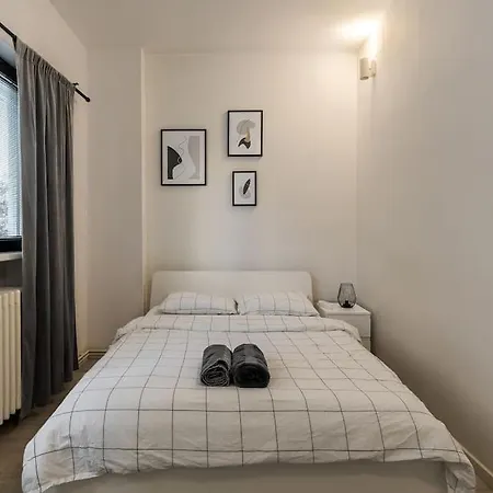 Apartment Heart Of The City Chic 2-bedroom *